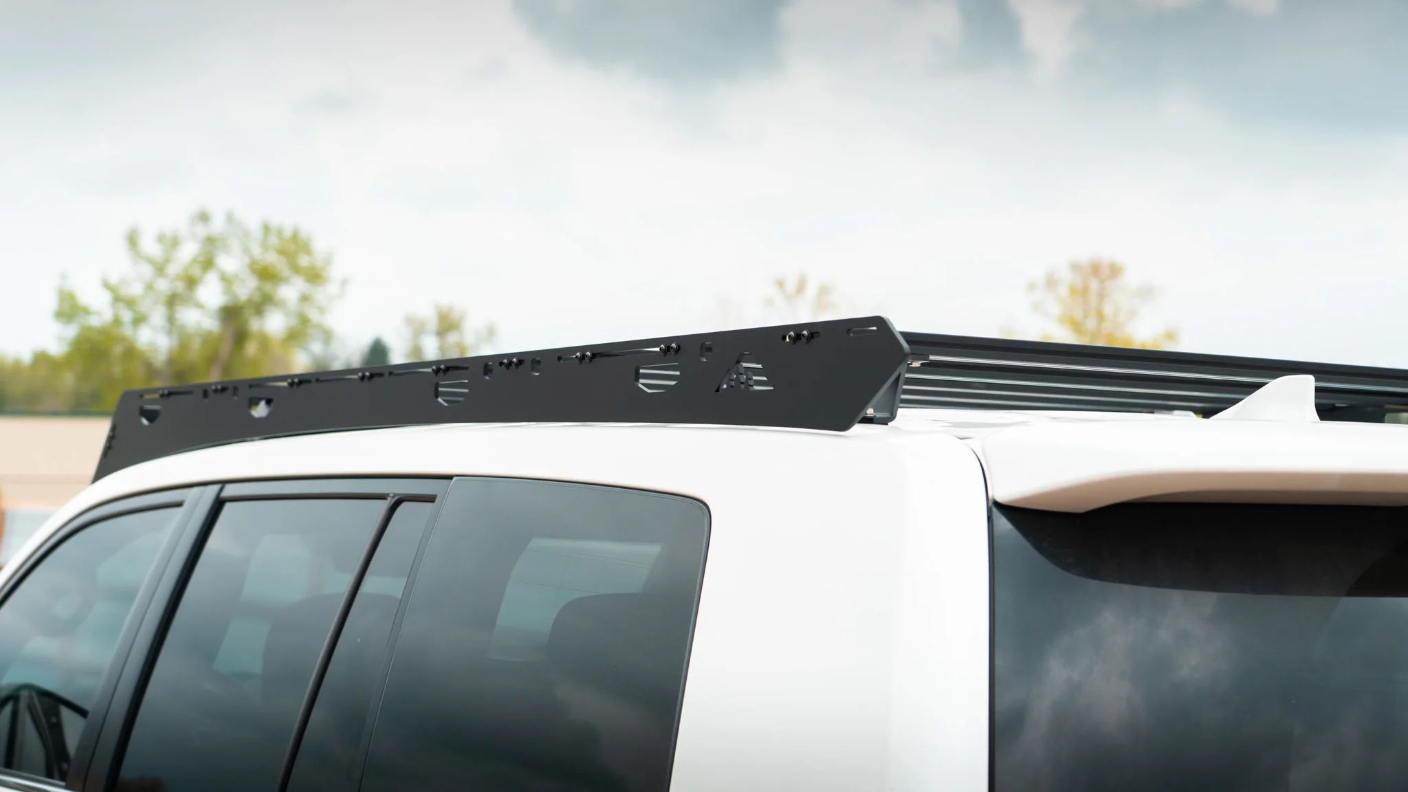 The Blanca (2008-2021 Toyota Land Cruiser 200 Series) - Image 7