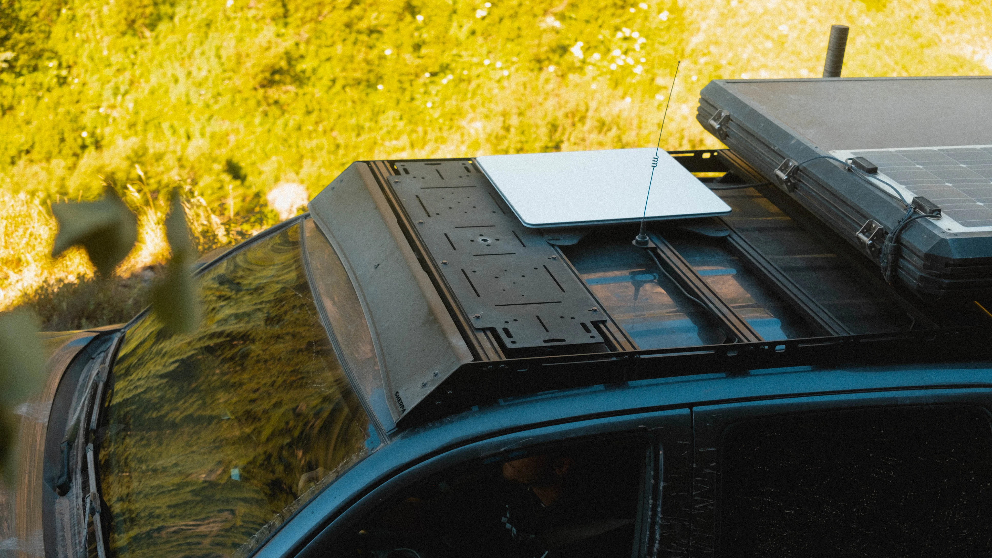 Grand Teton Sport (2005-2023 Tacoma Double Cab Roof Rack) - Image 7