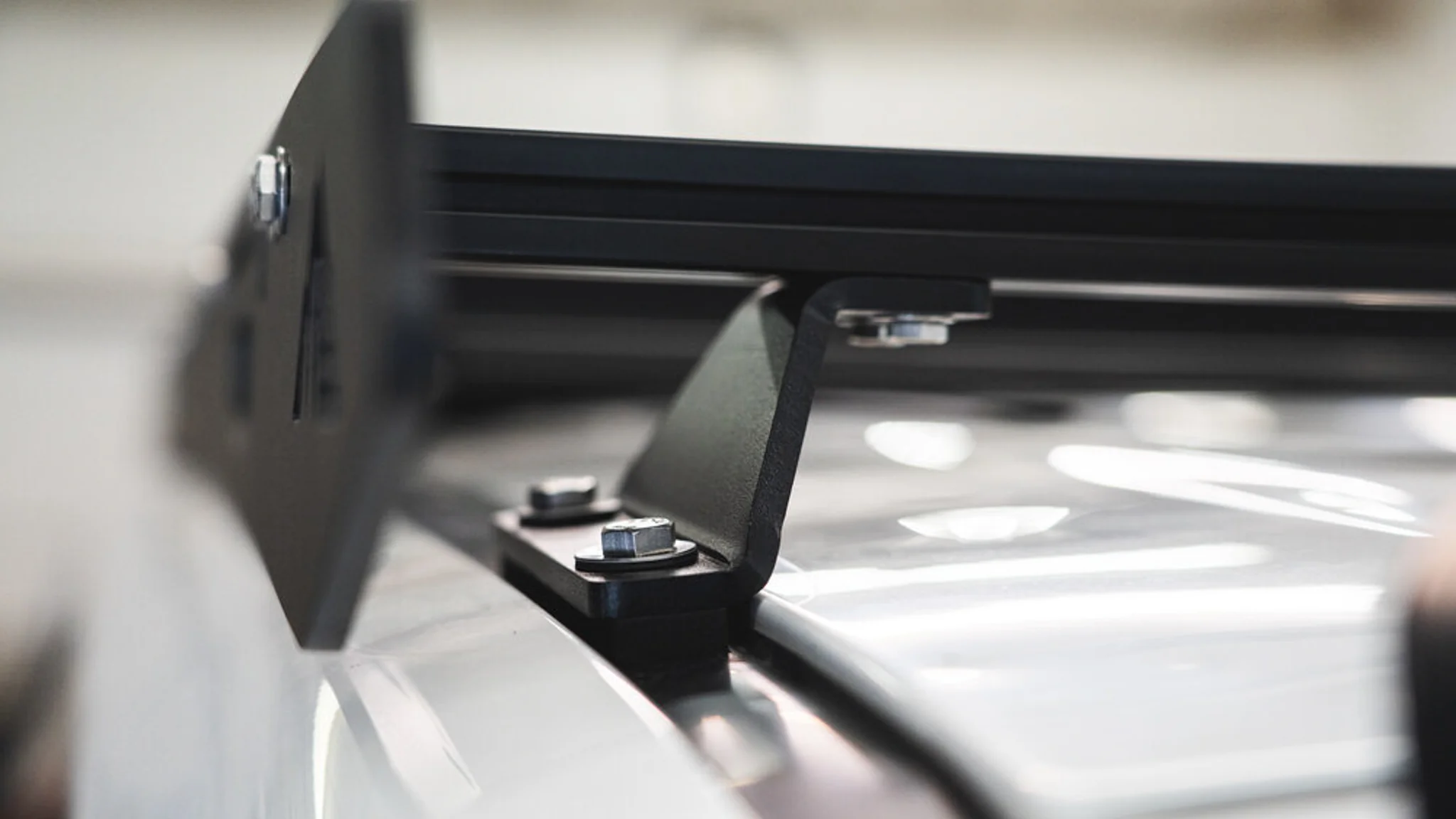 The Oxford (1998-2007 Toyota LC100 / LexusLX470 Roof Rack) - Image 4
